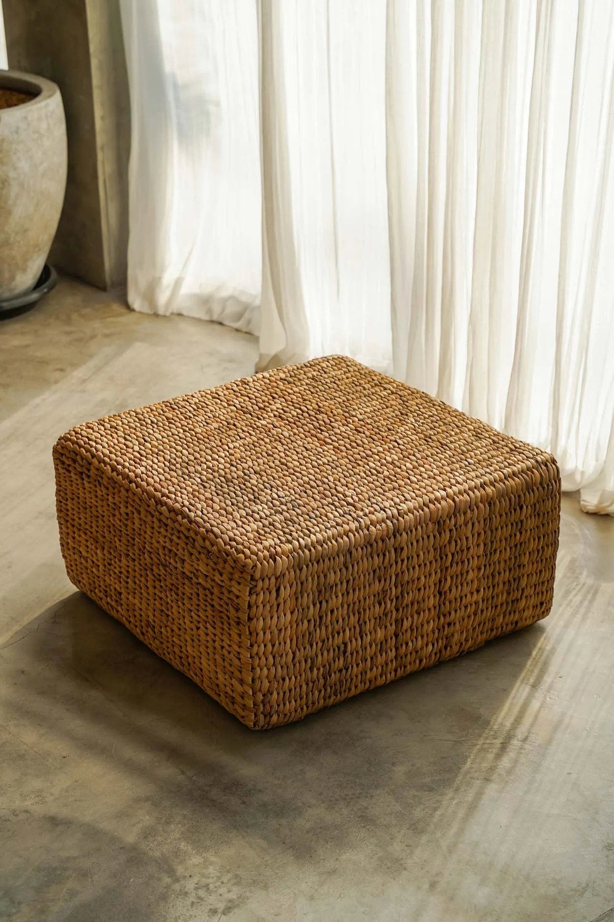 Hyacinth Pouf - Square water hyacinth pouf in natural color