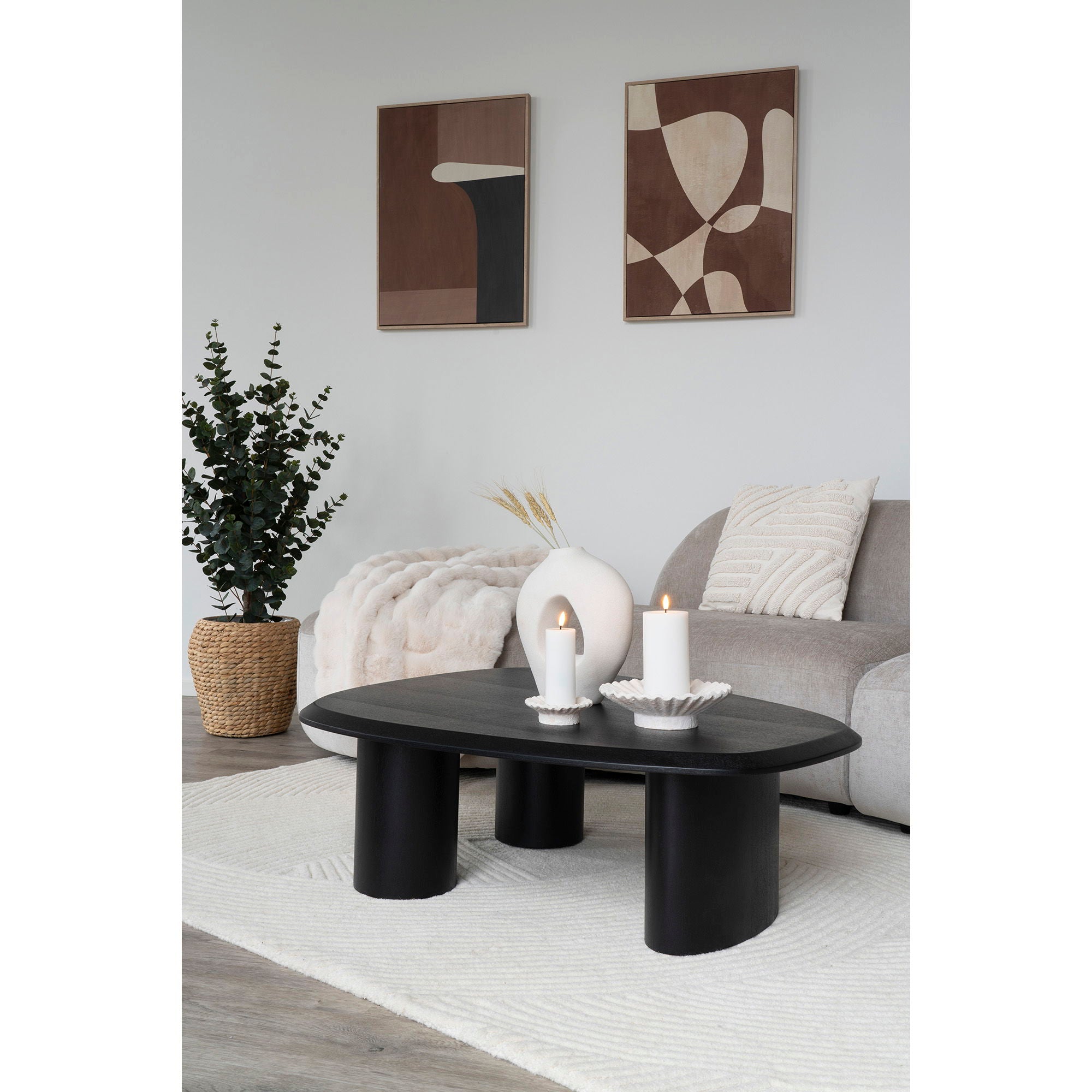 Mand Pallacanestro – elegant rieten mand in natuurlijk waterhyacint