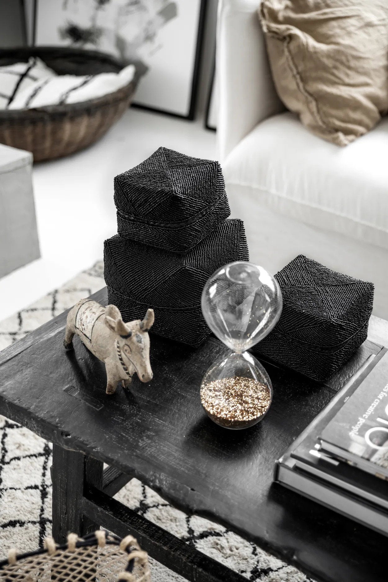 The Bead Basket - Black - Large