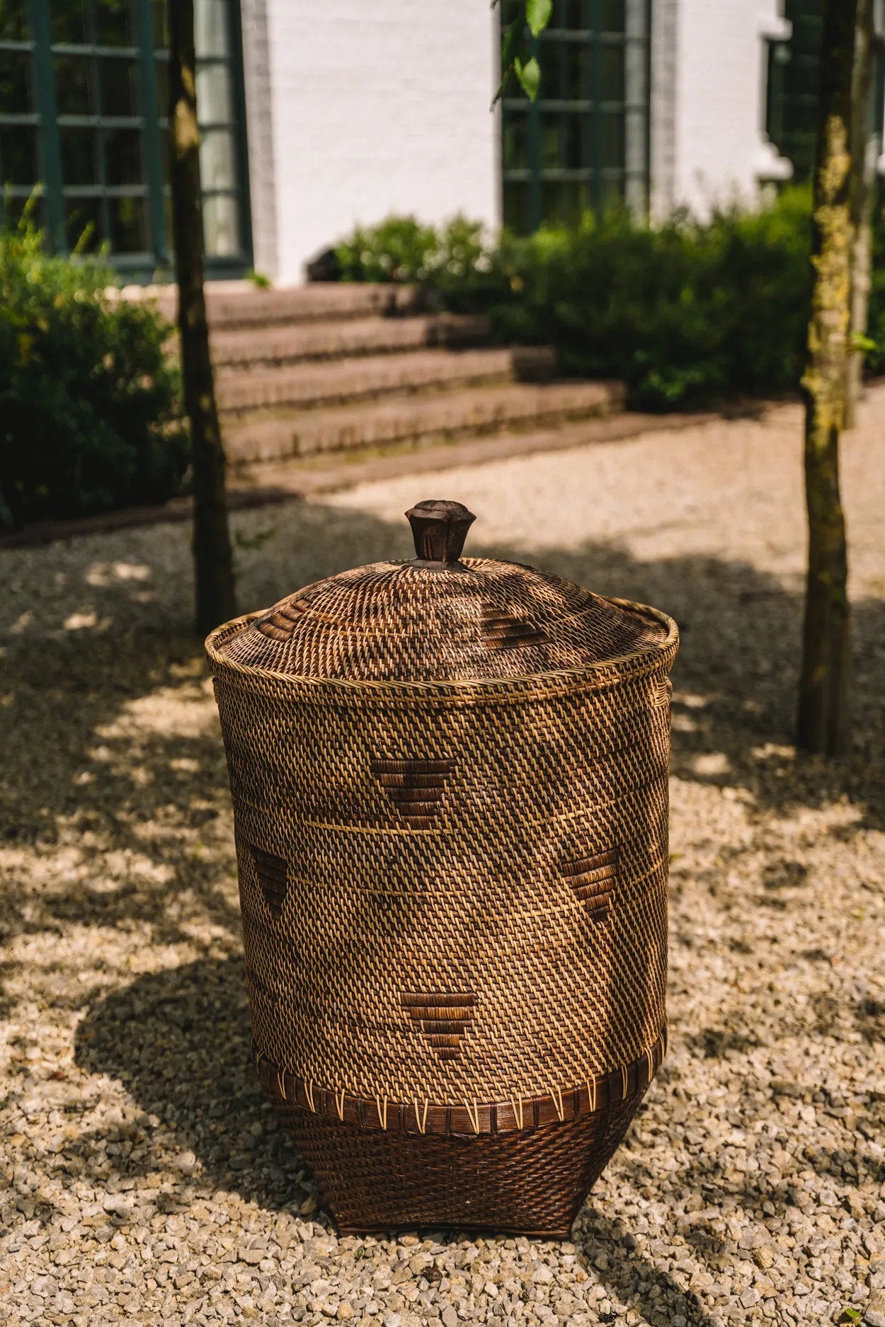 The Colonial Laundry Basket - Natural Brown - Large