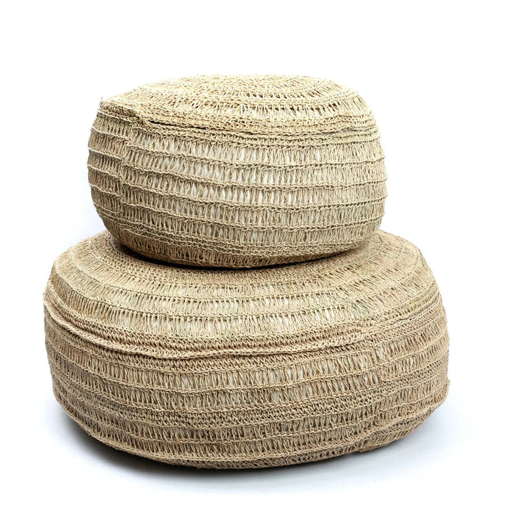 Zitpoef Nala – handgeweven zeegras in naturel