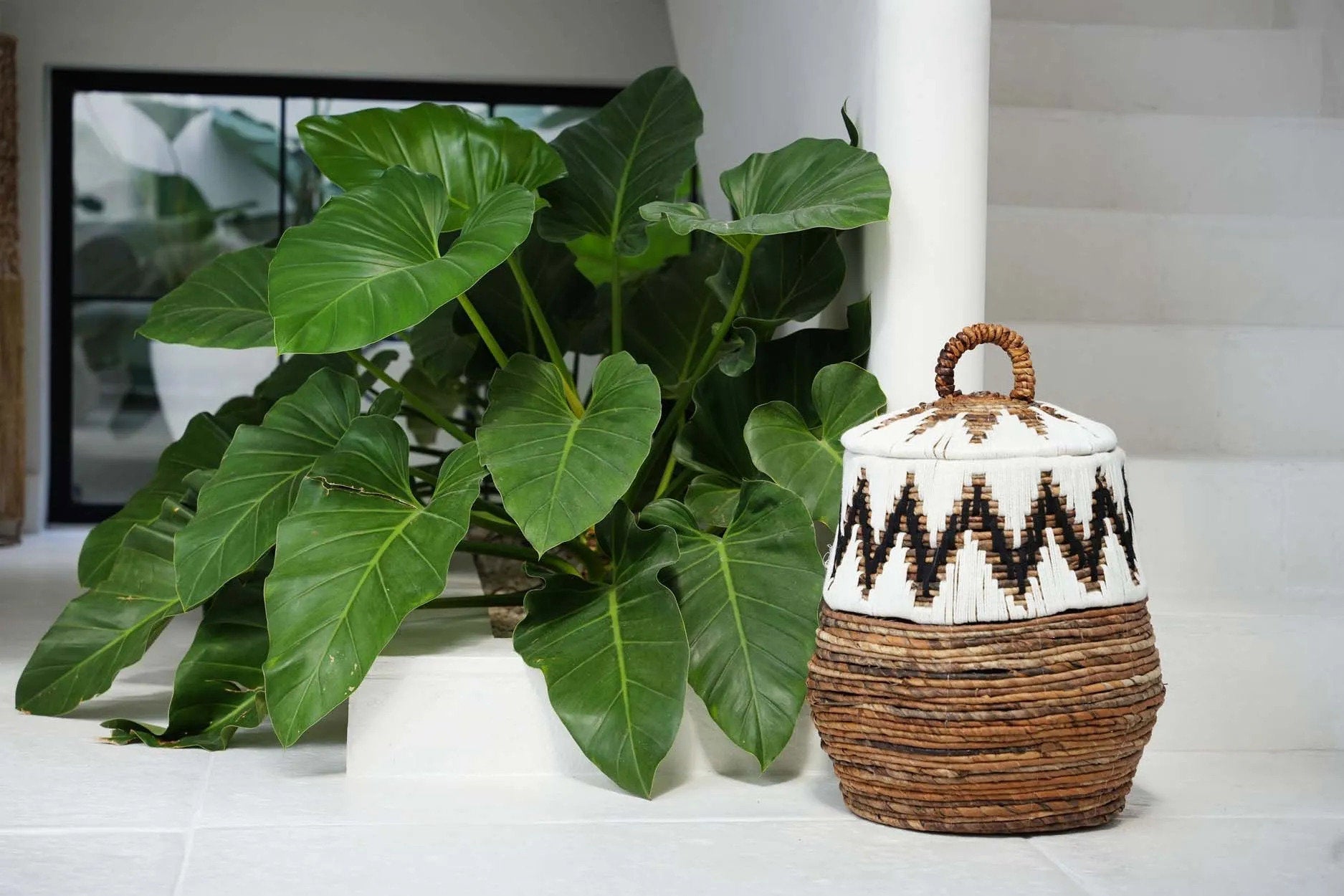 The Little Bay Beach Basket - Medium