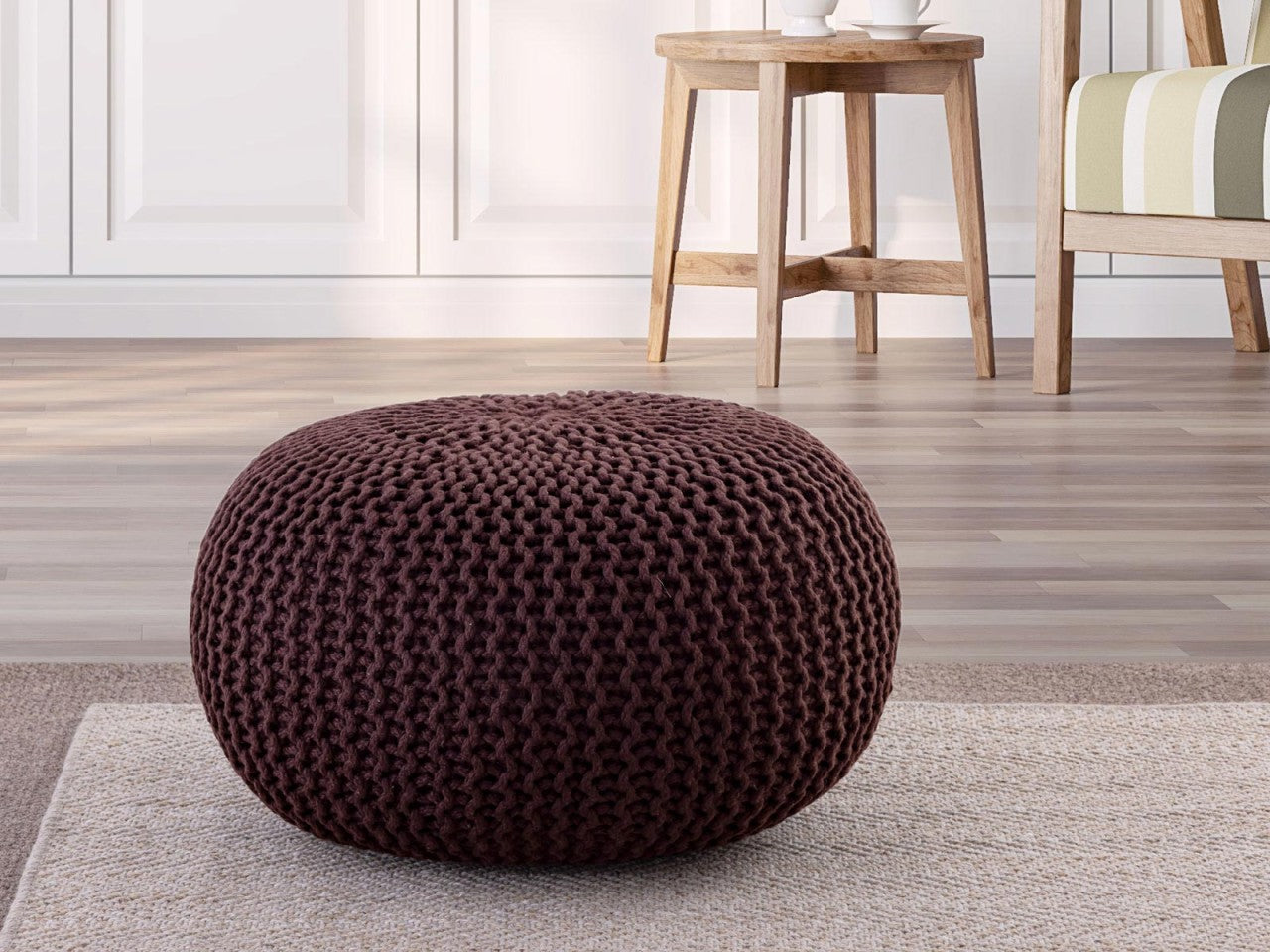 PREMIUM pouf – chunky knitted pouf made of recycled plastic in brown mocha
