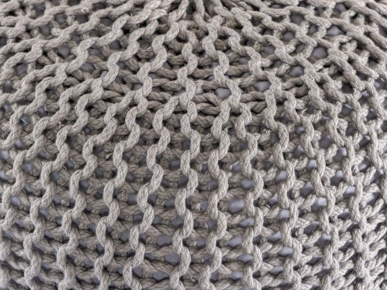 Premium pouf – knitted pouf made of recycled plastic in gray-silver gray