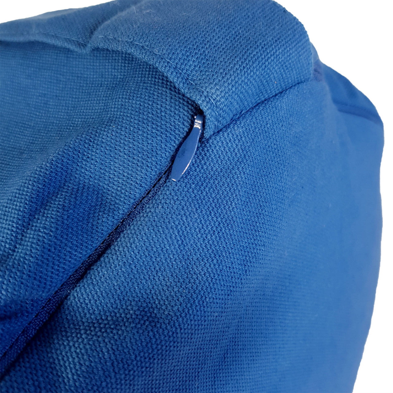 Lotus pouf – handmade from cotton with buckwheat filling in various colours