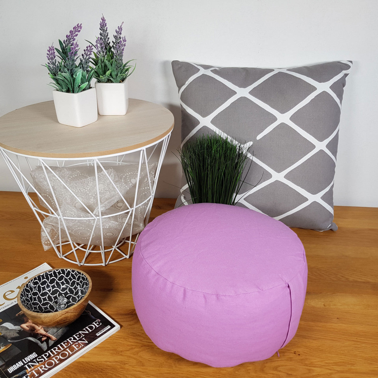 Lotus pouf – handmade cotton in warm tones