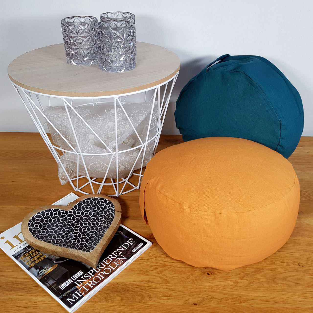 Lotus pouf – handmade cotton in seven colours