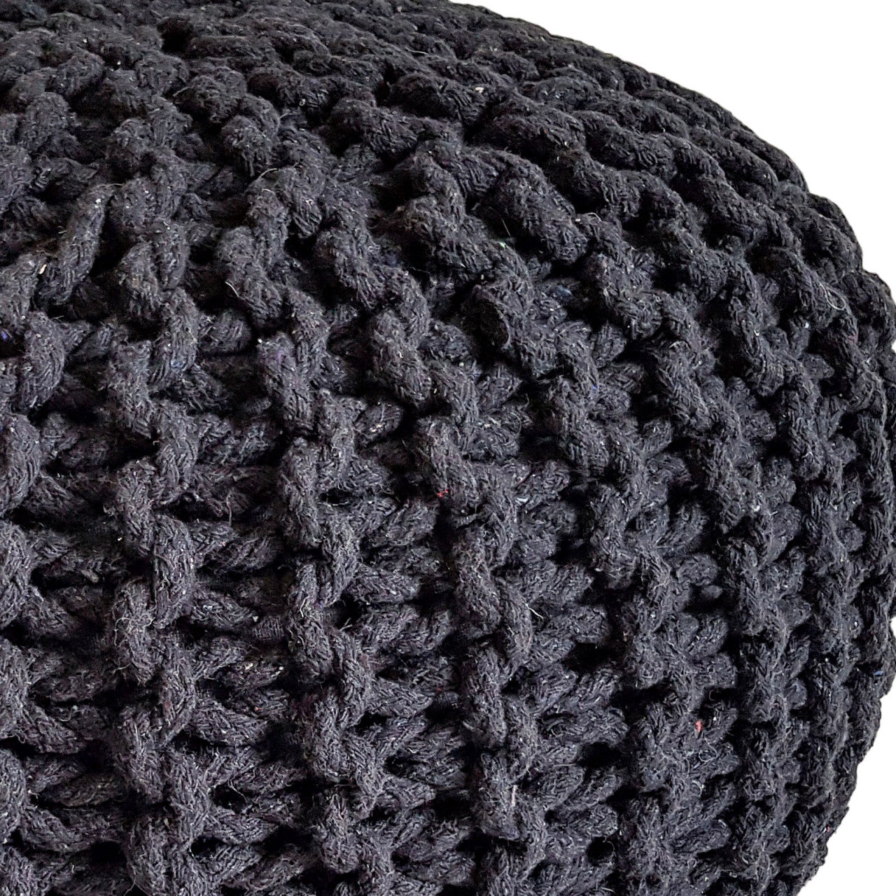 Strickhocker pouf – chunky knitted pouf made of recycled cotton in black and anthracite