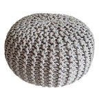 Zitpoef Strickhocker – handgebreide poef in lichtgrijs