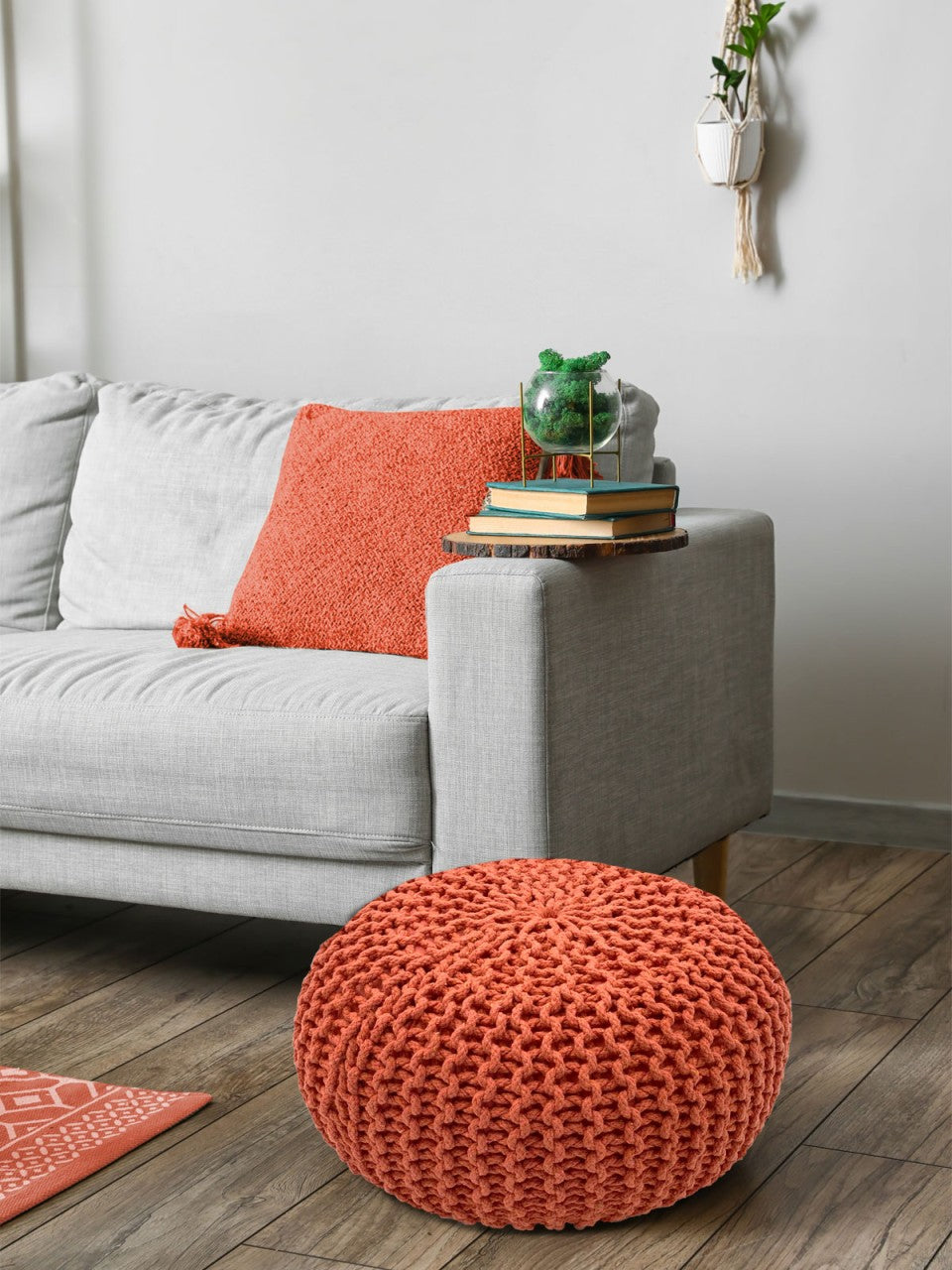 Strickhocker pouf – hand-crocheted cotton in terracotta