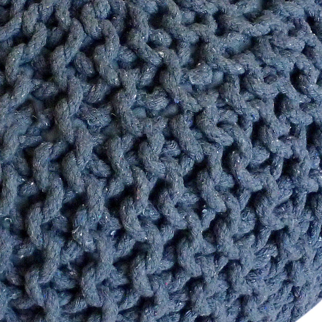 Zitpoef Duo – handgehaakt poef in warm beige en blauw