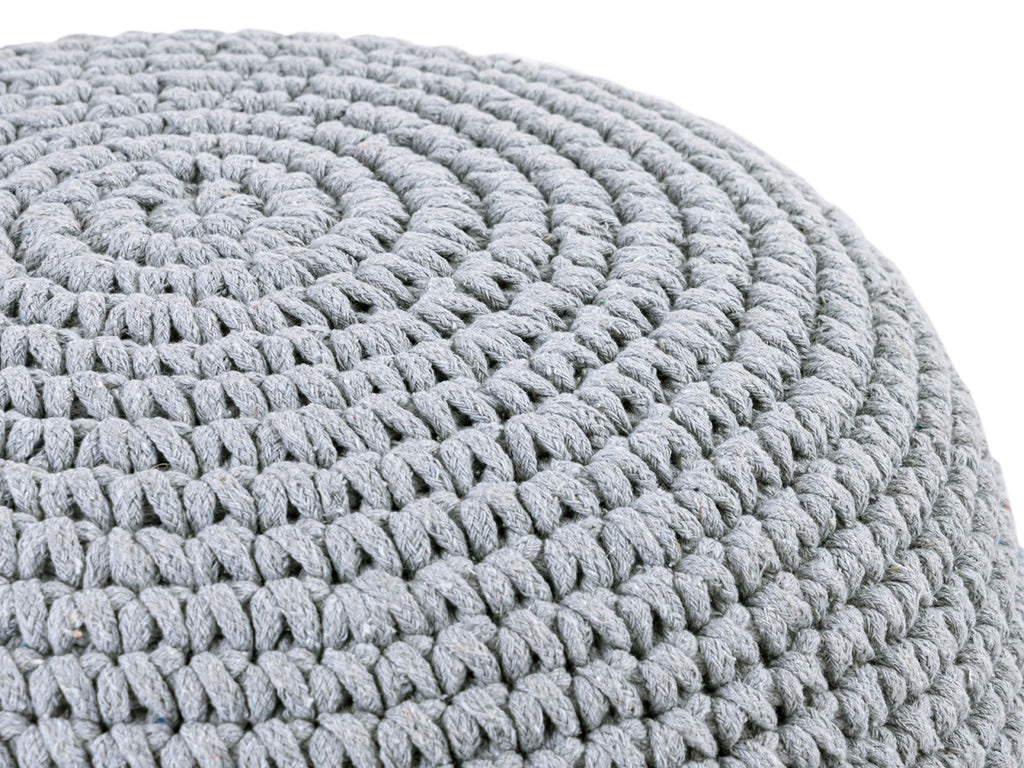 Mohair pouf – chunky knit in natural shade
