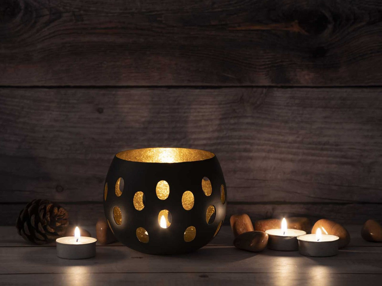 Florina tea light holder set – handmade in black and gold