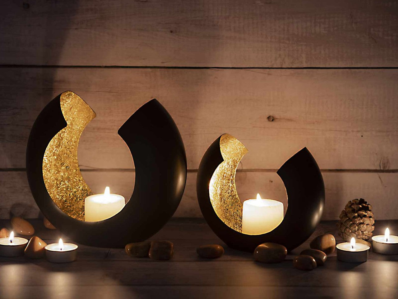 Omega candle holder set – handmade metal in matte black with gold