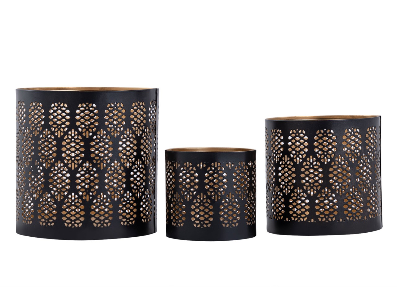 Oriental candle holder set – handmade metal in black and gold