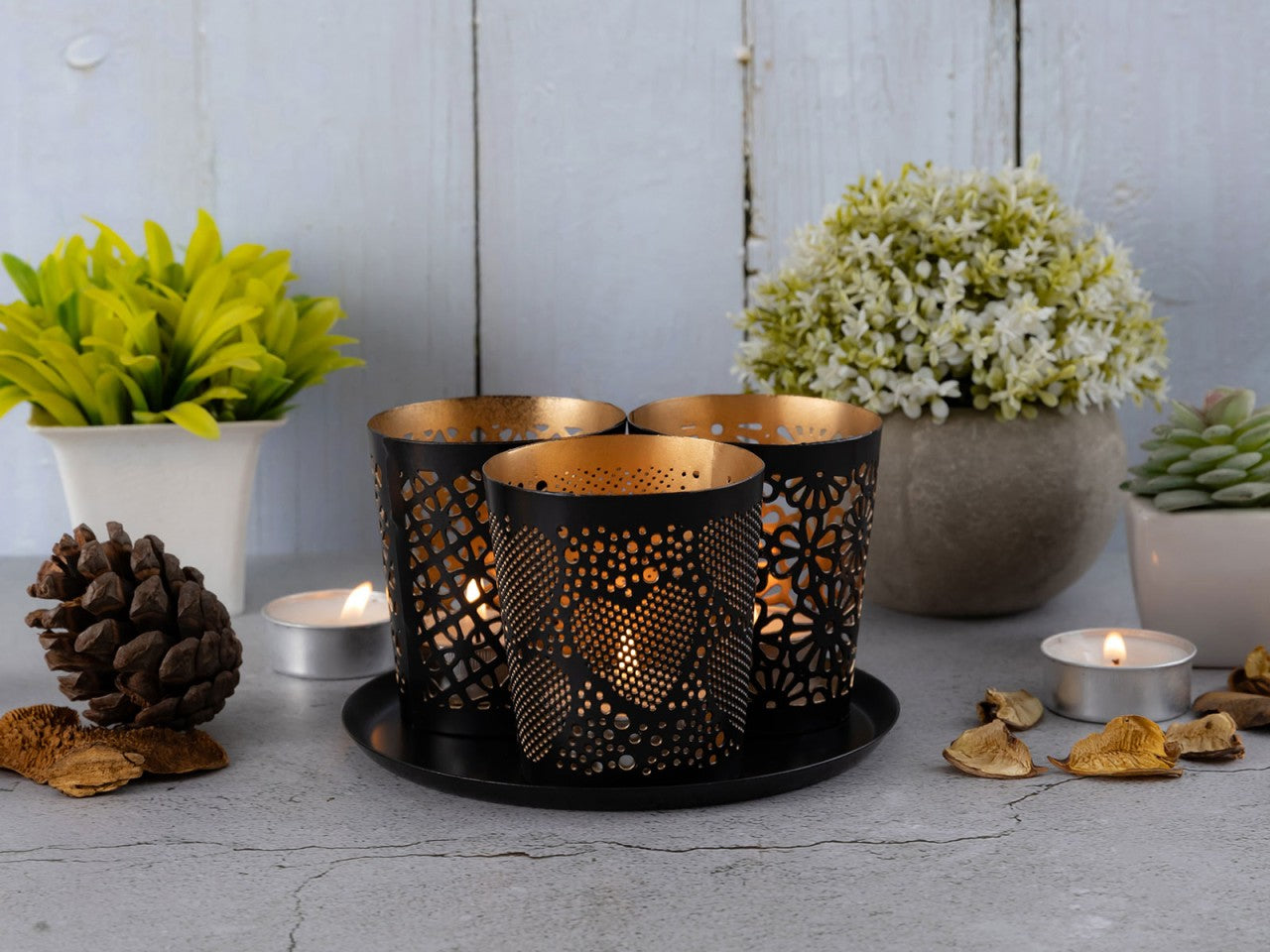 Candle holder set Crete – handmade metal in black and gold