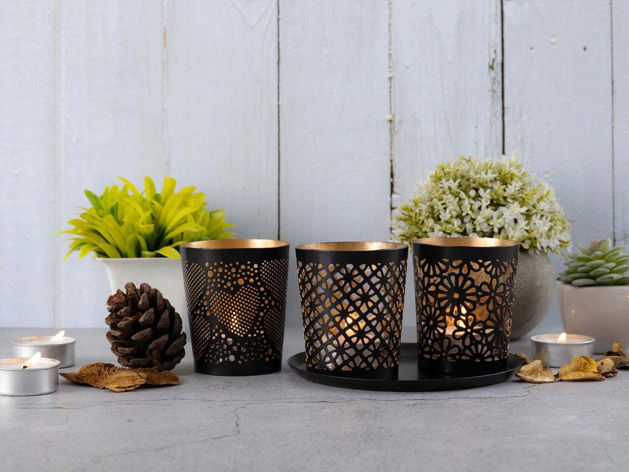 Candle holder set Crete – handmade metal in black and gold
