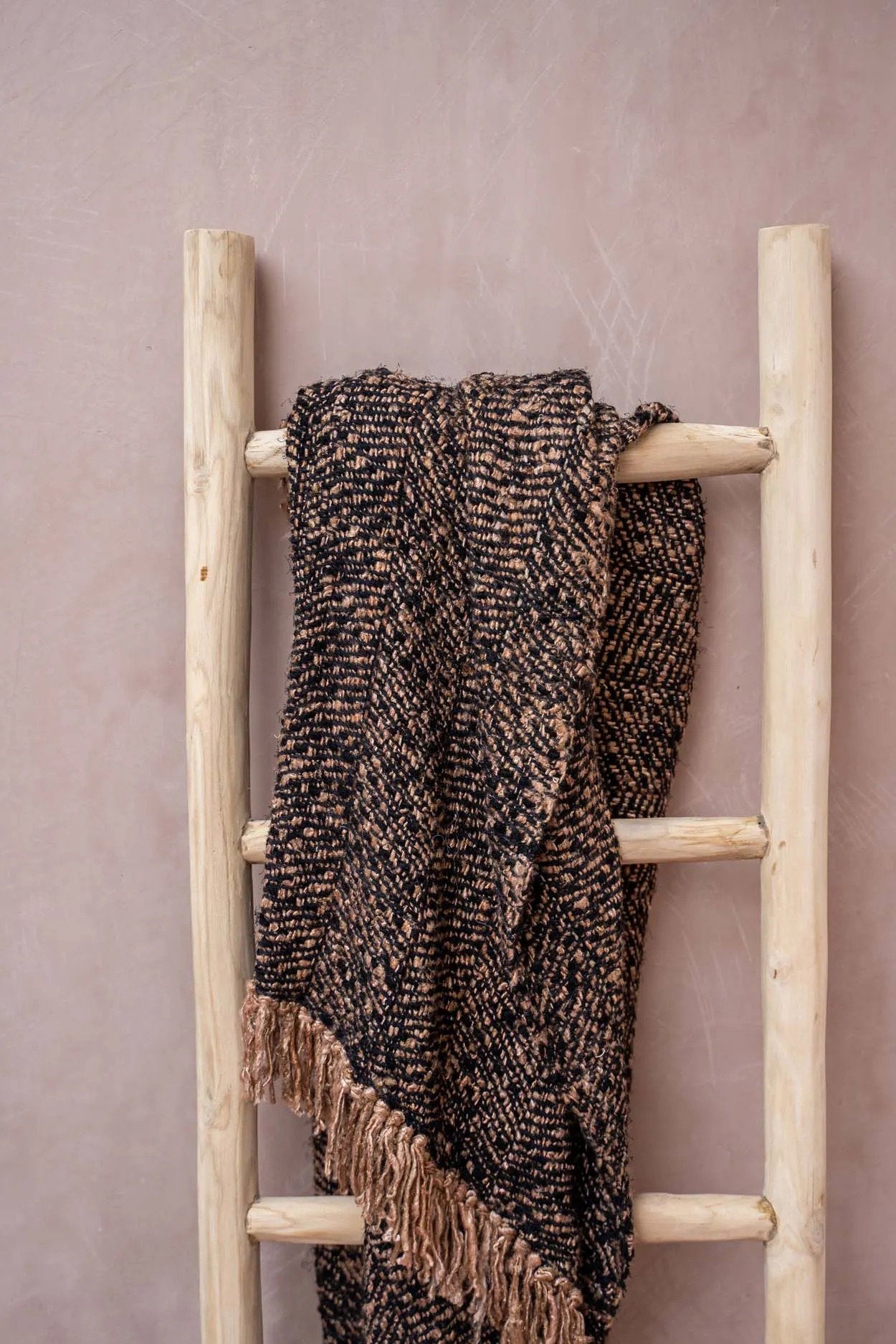 Luxurious hand-woven plaid - Black Copper