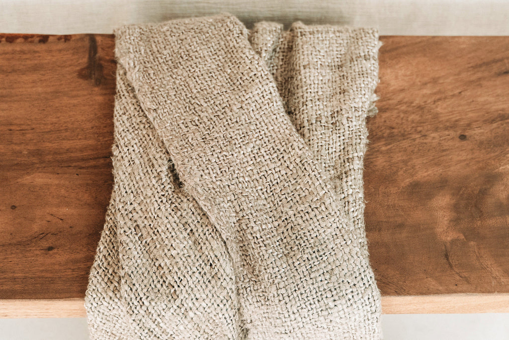 Luxurious hand-woven plaid - Beige