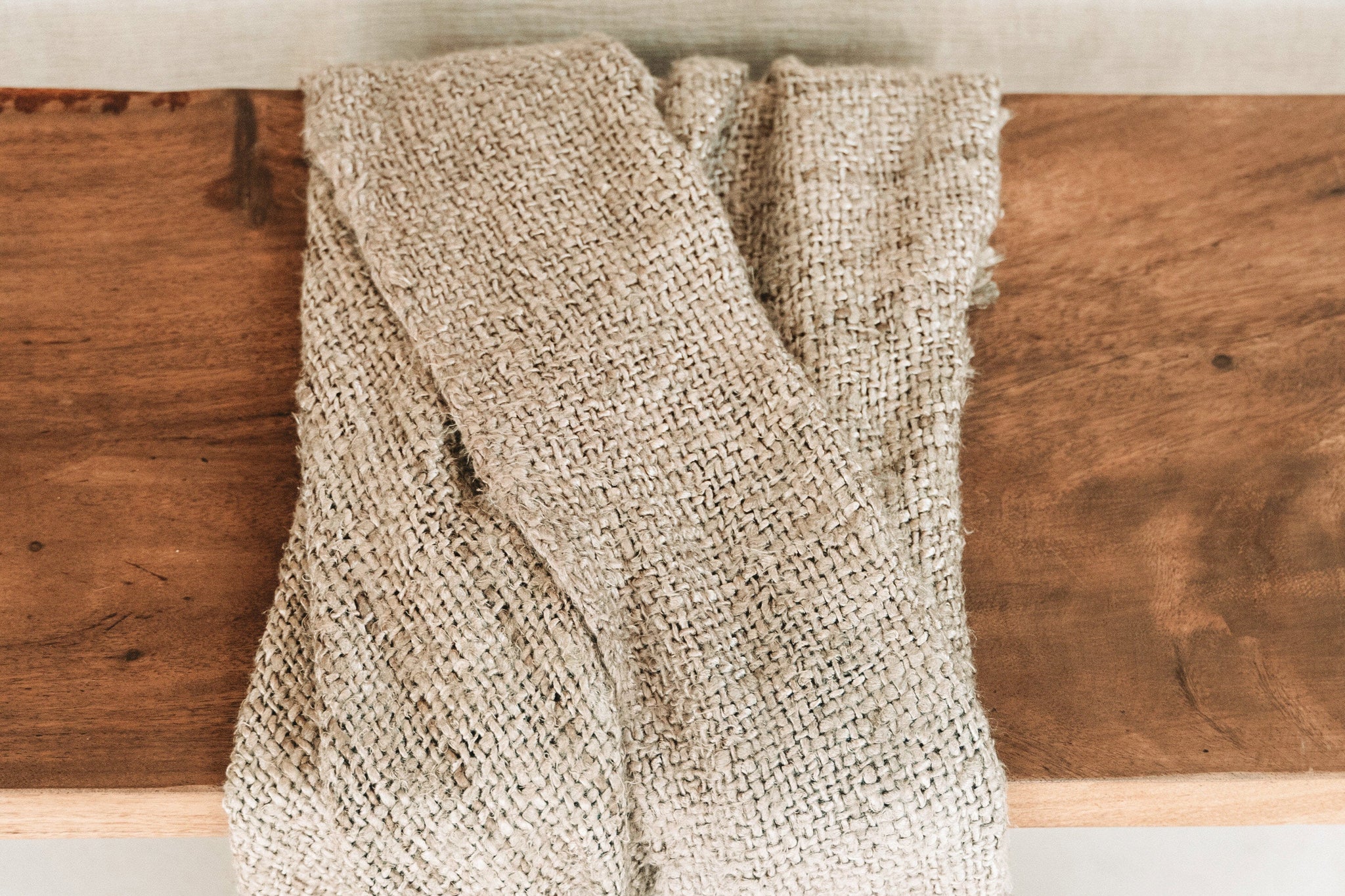 Luxurious hand-woven plaid - Beige