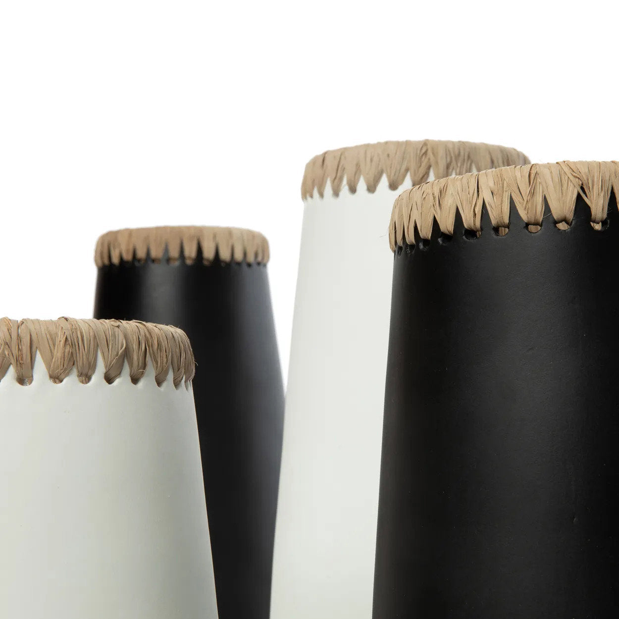 Vase Black Natural - terracotta with raffia details in black