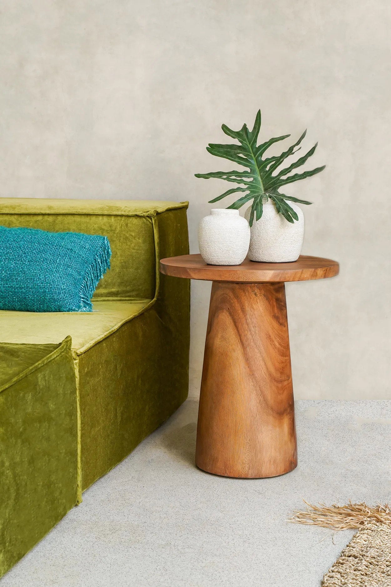 Concrete Vase – terracotta in gray with Wabi Sabi charm