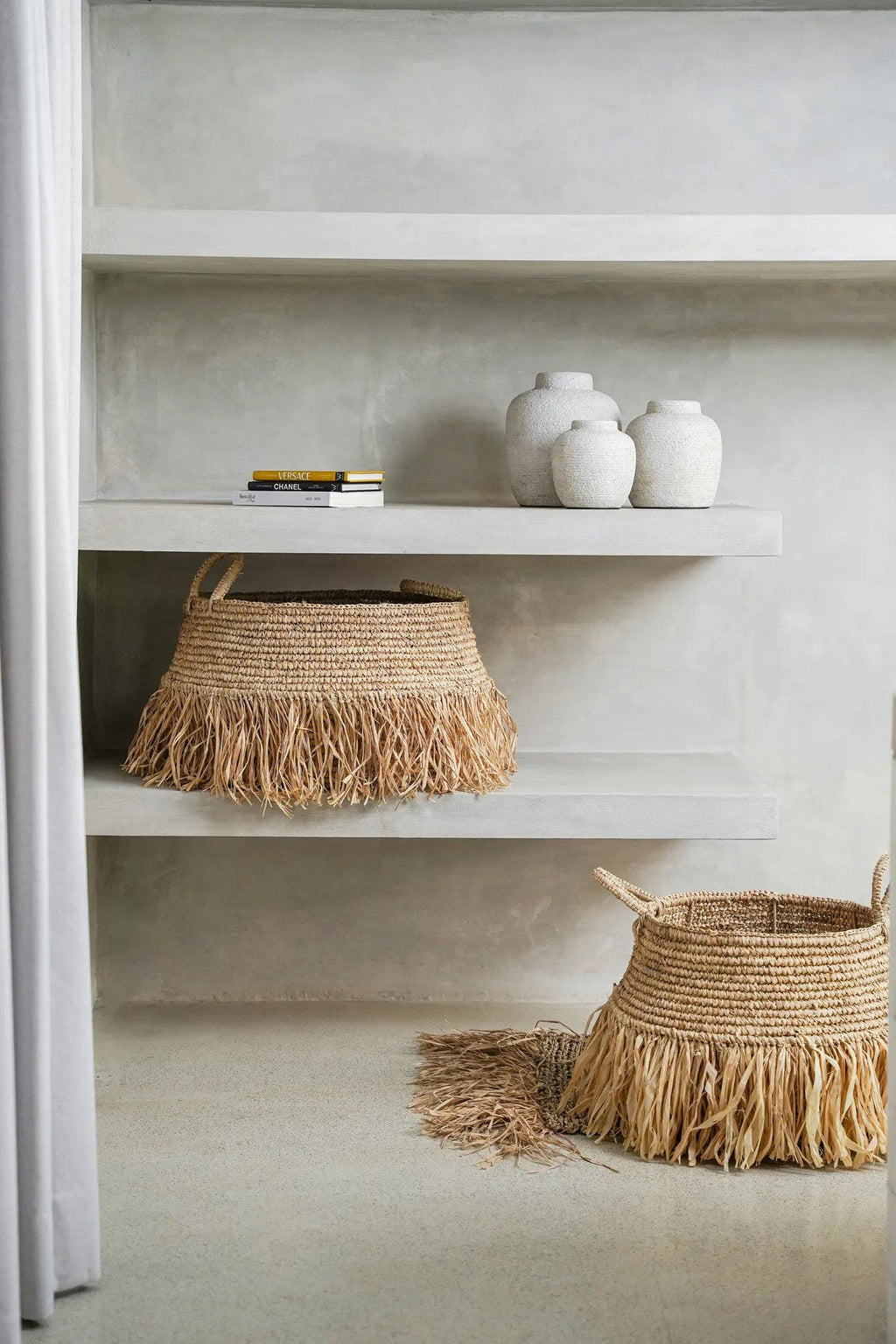 Concrete Vase – terracotta in gray with Wabi Sabi charm