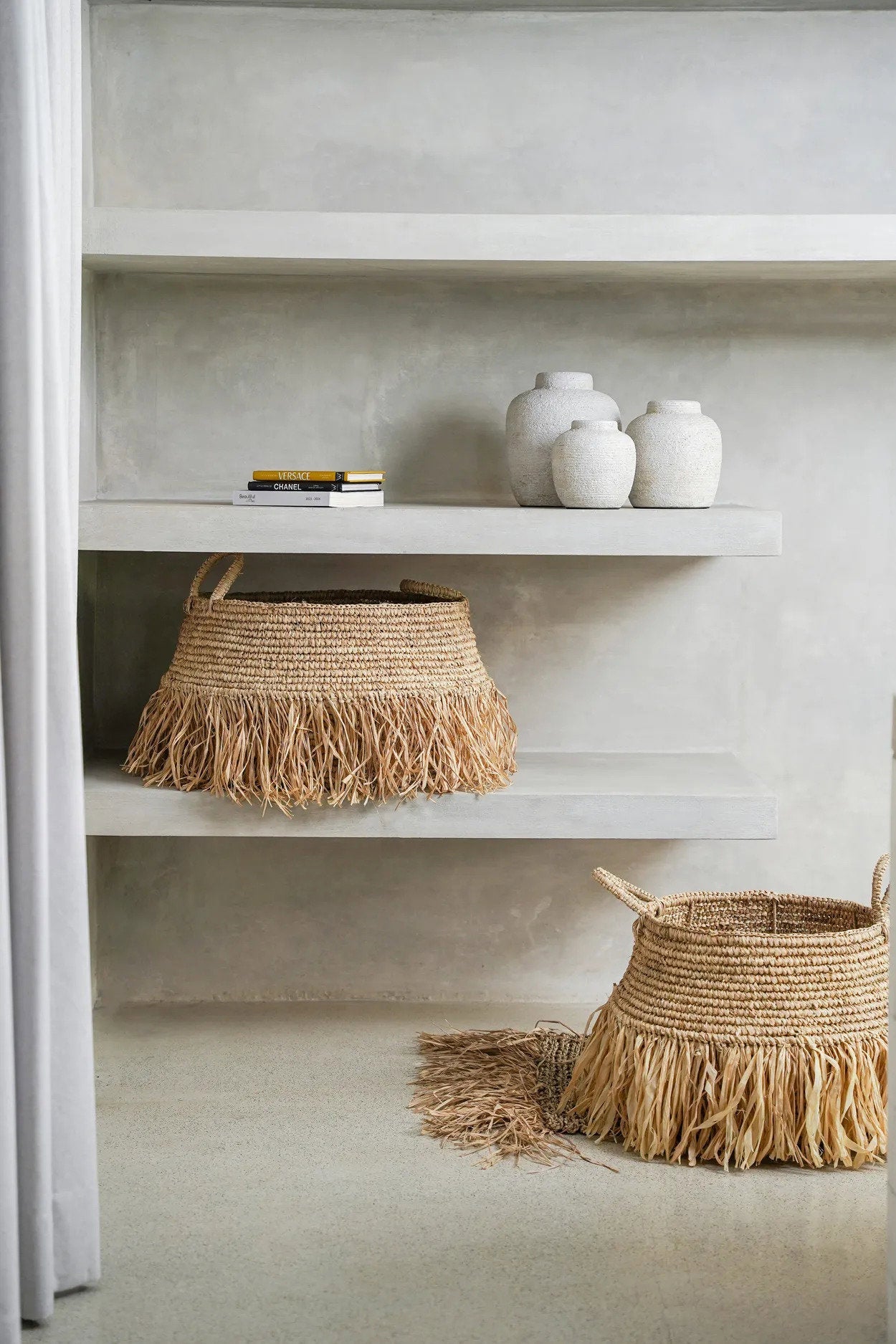 Concrete Vase – terracotta in gray with Wabi Sabi charm