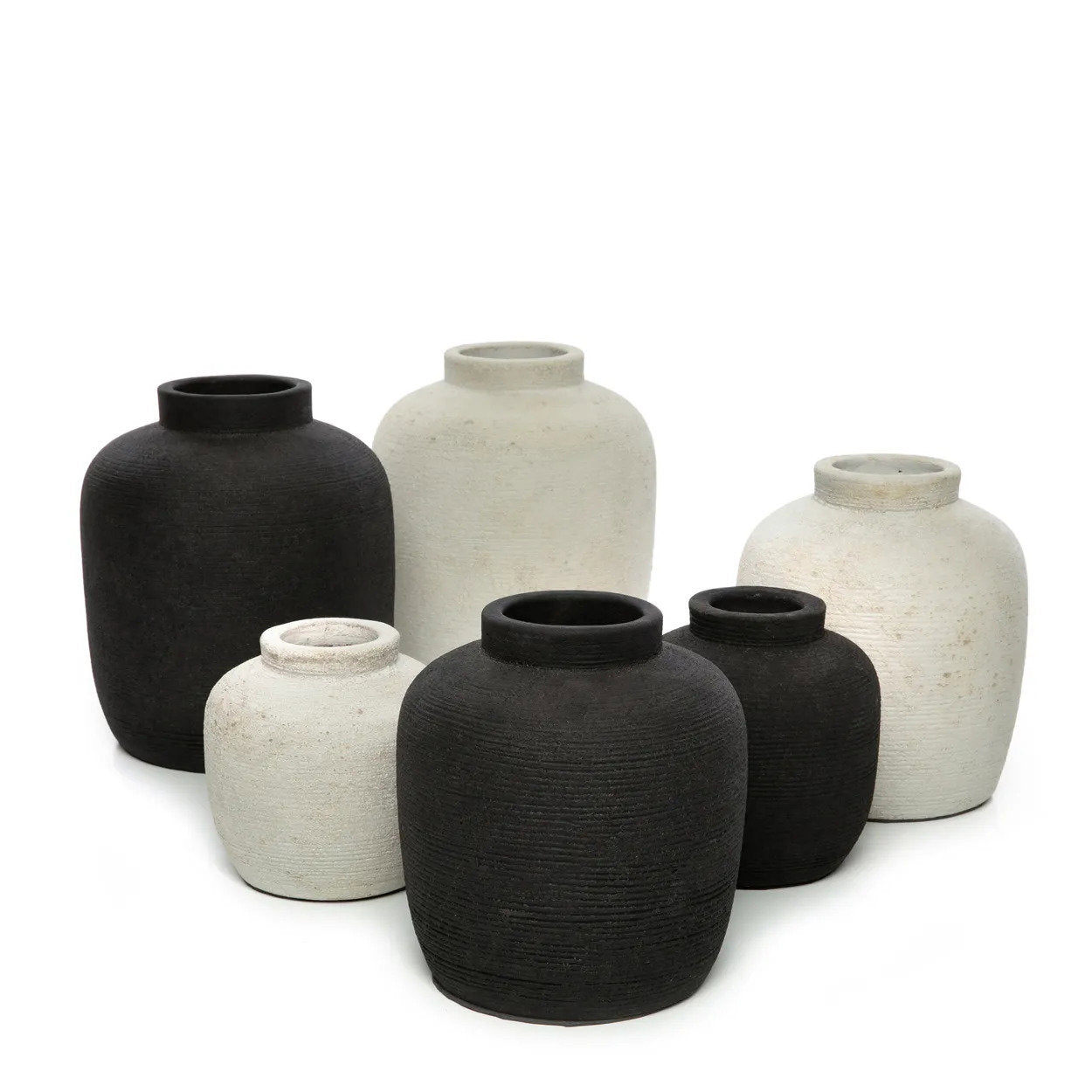 Concrete Vase – terracotta in gray with Wabi Sabi charm