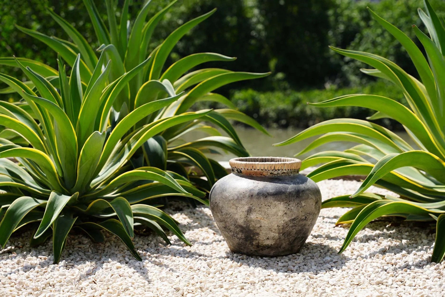 Antique Grey Vase – terracotta with raffia details in a rustic style