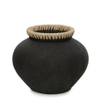 Vase De Styly – terracotta with raffia in black natural