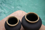 Vase De Styly – terracotta with raffia in black natural