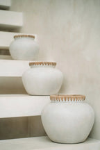 Vase Styly - terracotta with raffia in a natural shade