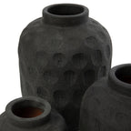 Trendy vase – black terracotta design for dried flowers