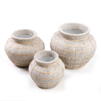 The Buikvaas vase – terracotta with rattan in a natural concrete look