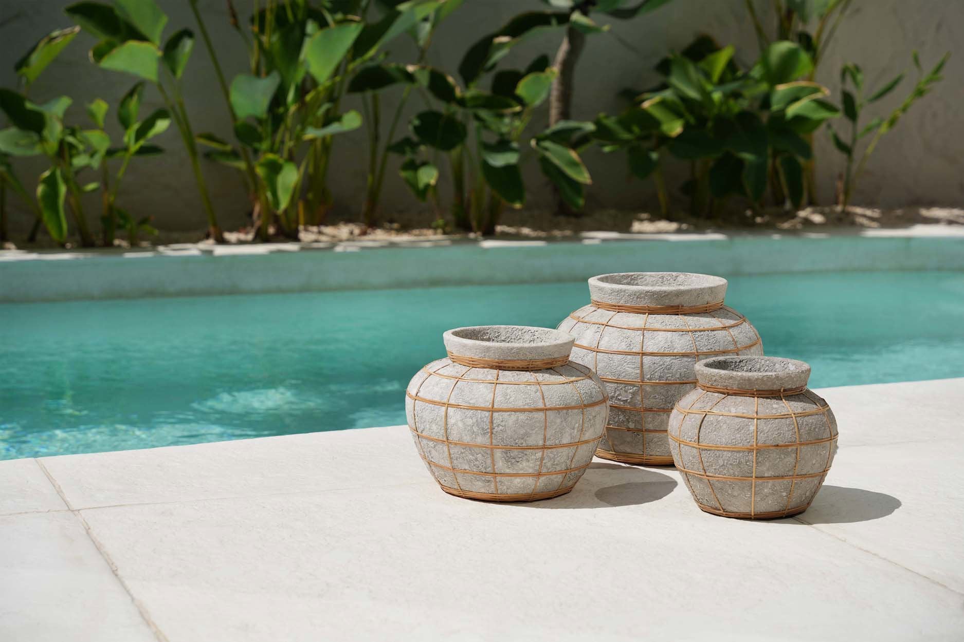 Belly Vase Concrete Natural M – terracotta vase with rattan accent