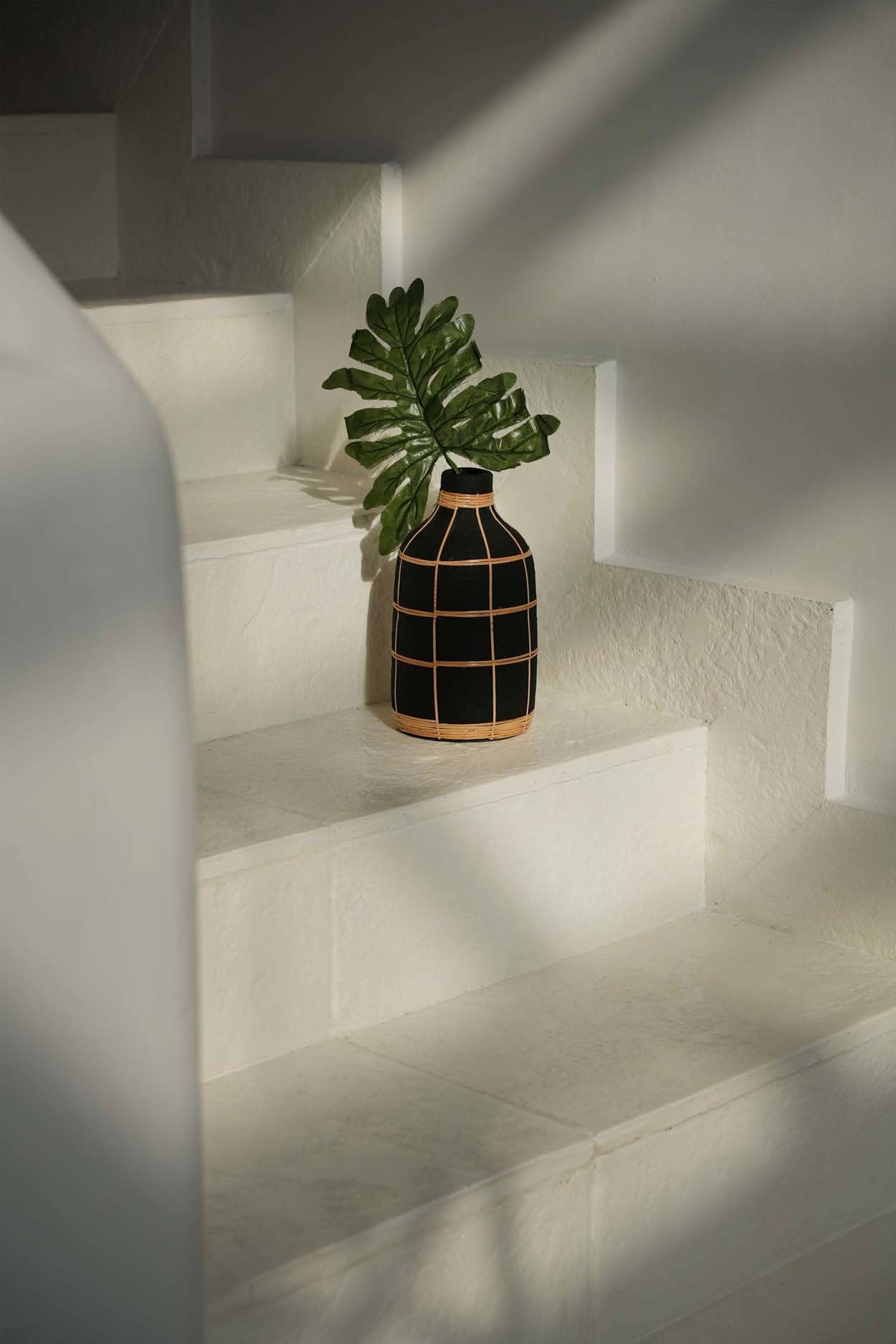 Whoopy Vase – terracotta with rattan details in black and natural