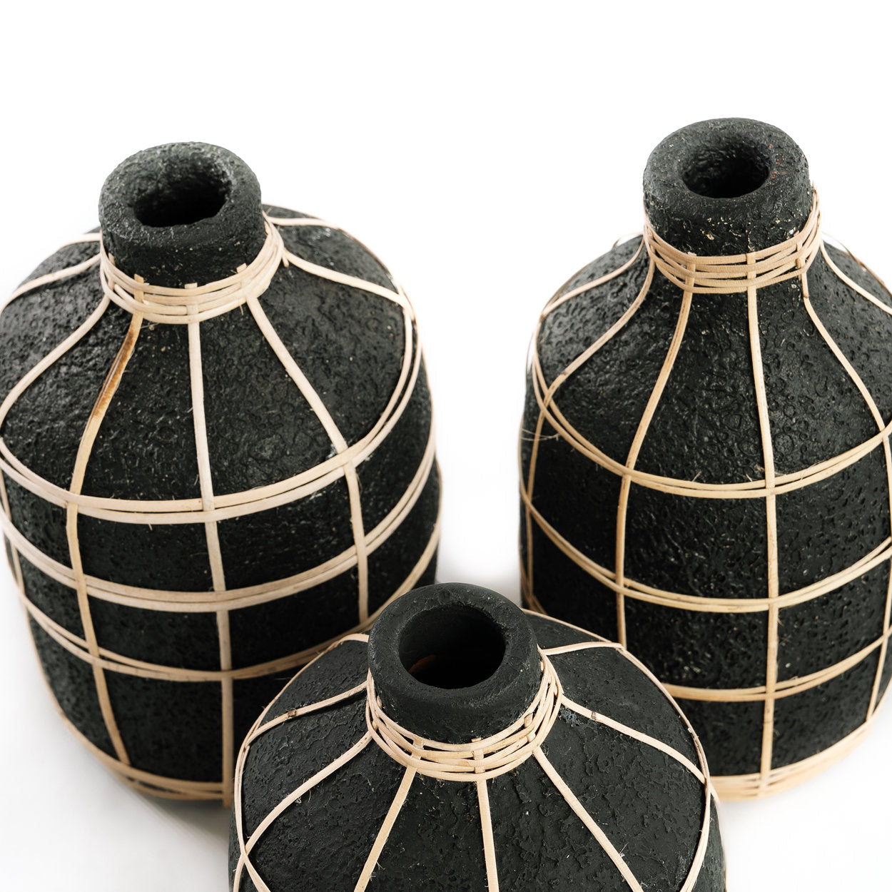 Whoopy Vase – Terracotta with Rattan in Black and Natural