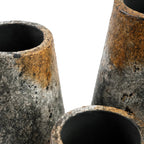 Spookachtig Vase – terracotta in antique gray with silver finish