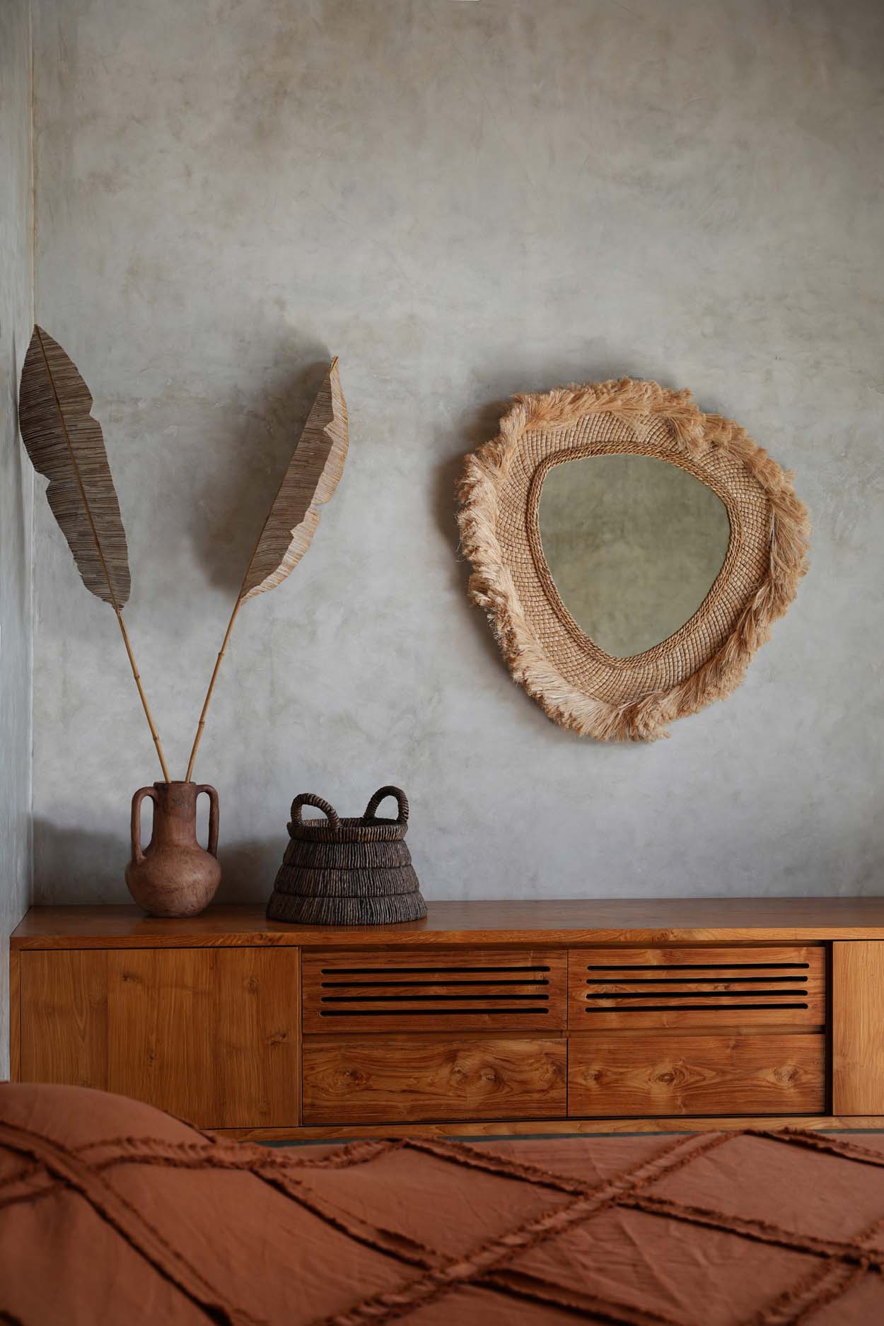 Mand Chisomo – handgeweven bananenblad in diepe bruin tint