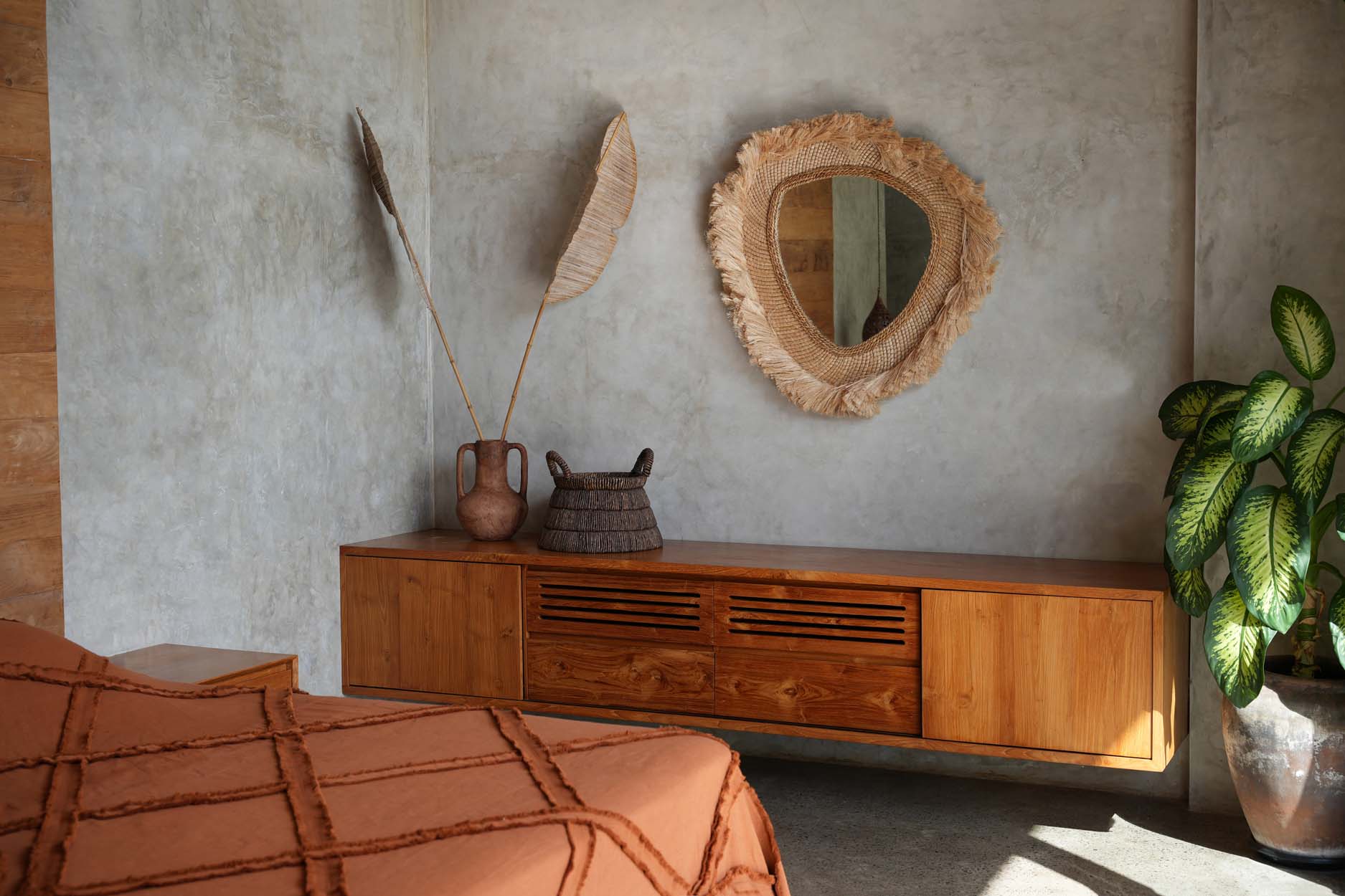 Mand Chisomo – handgeweven bananenblad in diepe bruin tint