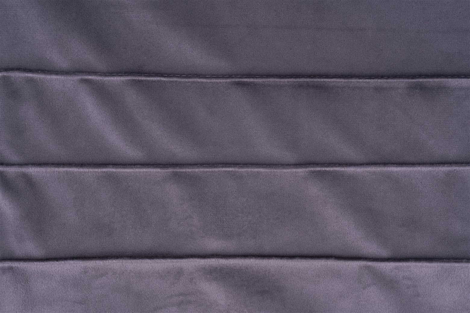 Paulina 2-piece graphite cushion and blanket set